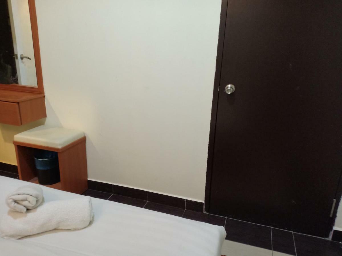Tc Inn Business Hotel @ Seri Kembangan Ngoại thất bức ảnh