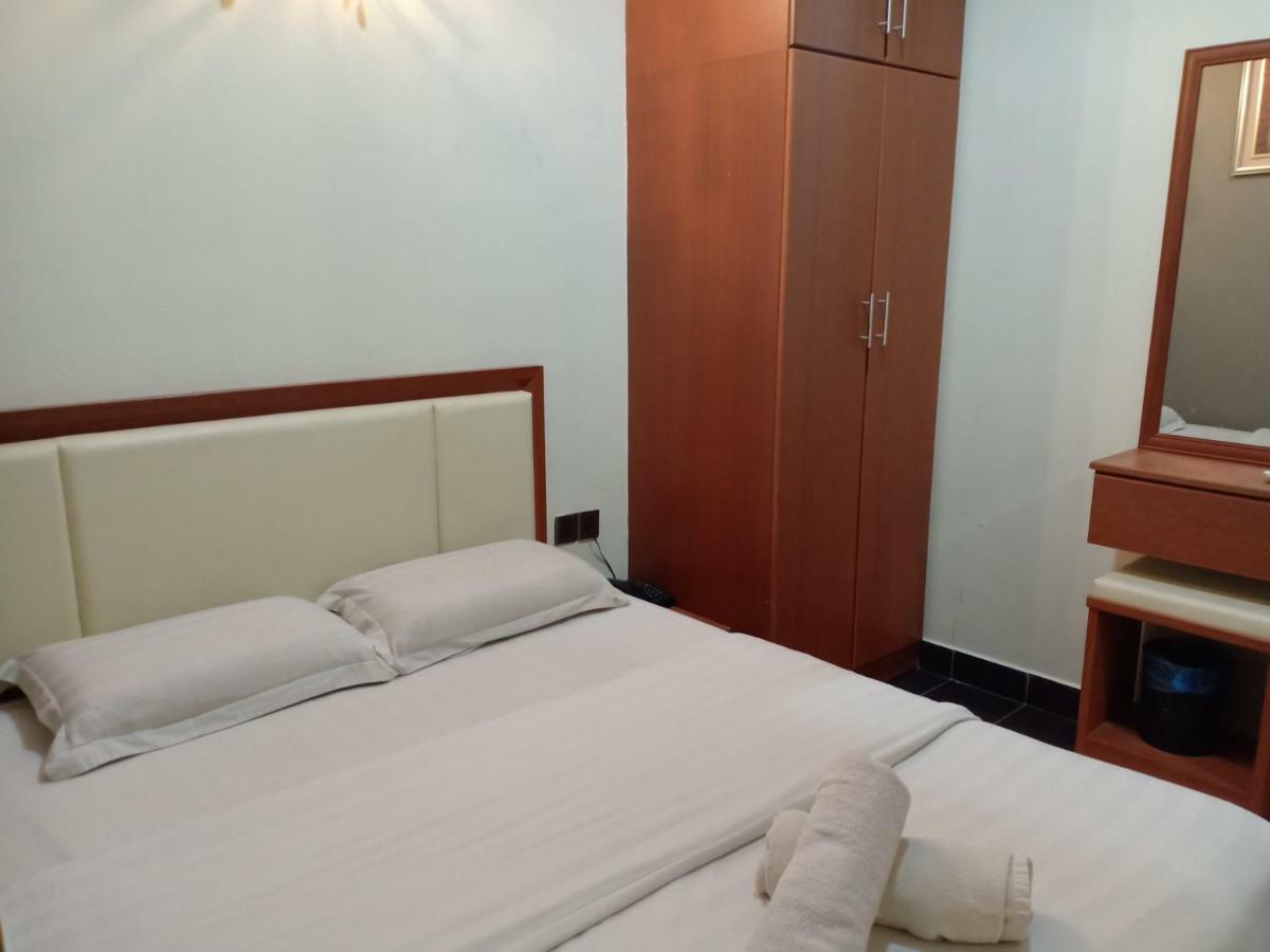 Tc Inn Business Hotel @ Seri Kembangan Ngoại thất bức ảnh